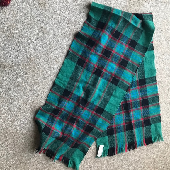 Vintage Master Craftsmen Zephyr Wool Plaid Scarf